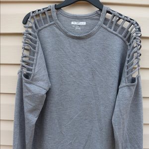 Gray long sleeve shirt